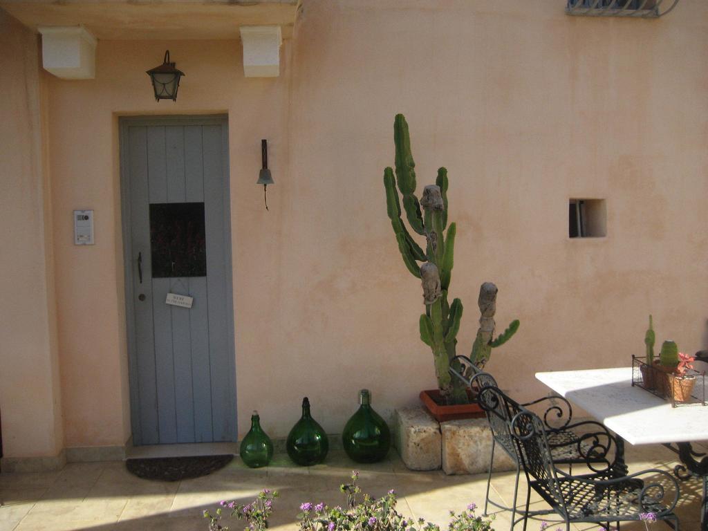 مونوبولي Masseria Due Torri الغرفة الصورة